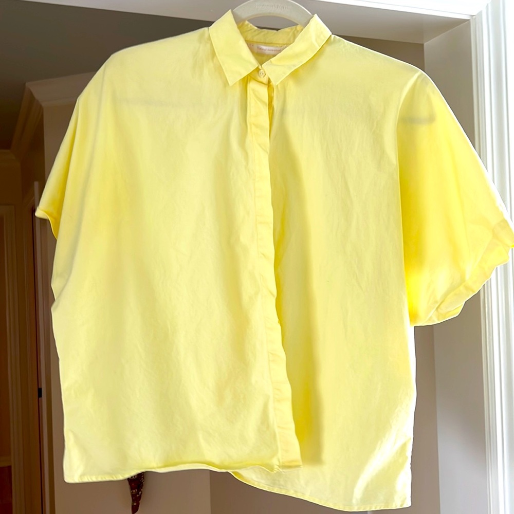 Zara Yellow Buttoned up short sleeve blouse